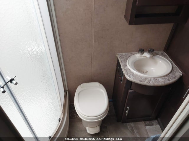 12603964 :رقم المزاد ، 4X4TSVV26G2474736 vin ، 2016 Forest River Surveyor 200mble مزاد بيع