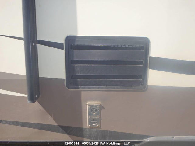 12603964 :رقم المزاد ، 4X4TSVV26G2474736 vin ، 2016 Forest River Surveyor 200mble مزاد بيع