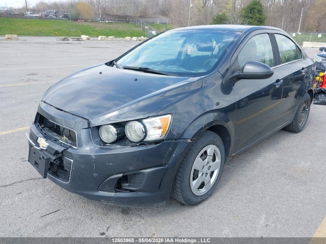 1G1JC5SHXE4219925 Chevrolet Sonic