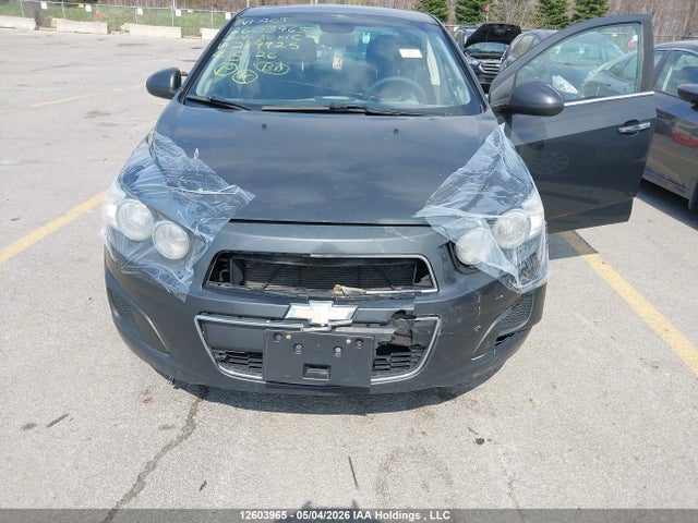 1G1JC5SHXE4219925 Chevrolet Sonic
