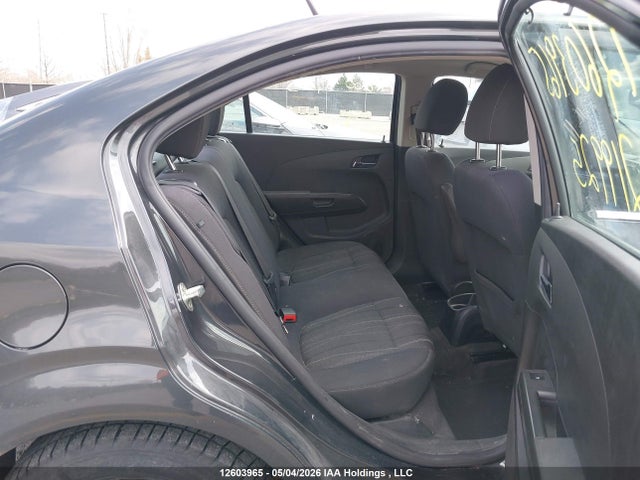 1G1JC5SHXE4219925 Chevrolet Sonic
