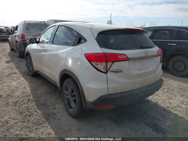3CZRU6H32LM107530 Honda HR-V LX