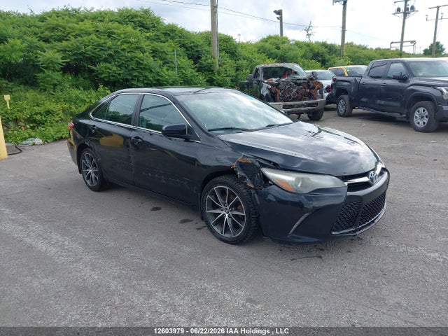 2015 Toyota Camry Le/xle/se/xse მანქანა იყიდება აუქციონზე, vin: 4T1BF1FK7FU965506, აუქციონის ნომერი: 12603979