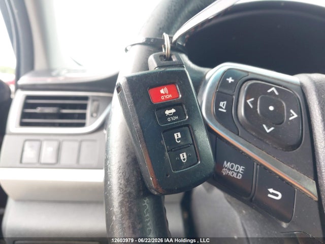 2015 Toyota Camry Le/xle/se/xse მანქანა იყიდება აუქციონზე, vin: 4T1BF1FK7FU965506, აუქციონის ნომერი: 12603979