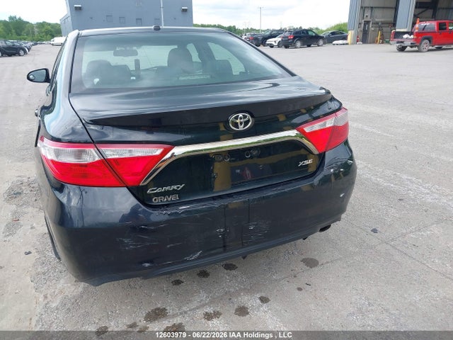 2015 Toyota Camry Le/xle/se/xse მანქანა იყიდება აუქციონზე, vin: 4T1BF1FK7FU965506, აუქციონის ნომერი: 12603979