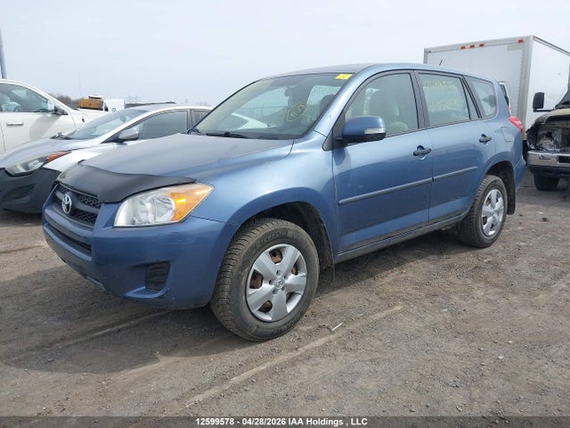 12599578 :رقم المزاد ، 2T3ZF4DV8AW032470 vin ، 2010 Toyota Rav4 مزاد بيع