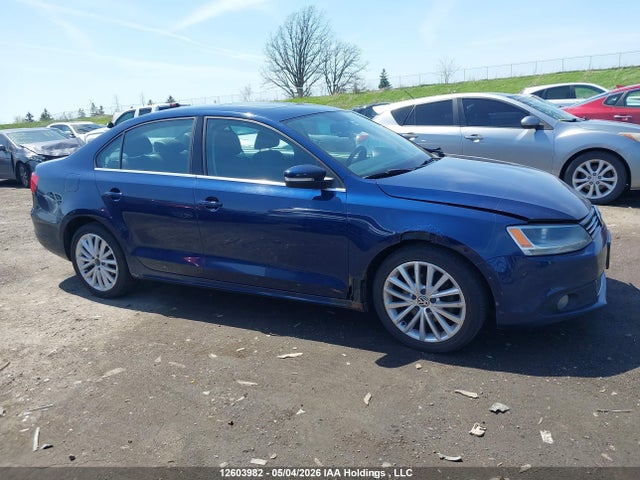 12603982 :رقم المزاد ، 3VWLL7AJXBM082658 vin ، 2011 Volkswagen Jetta Tdi مزاد بيع