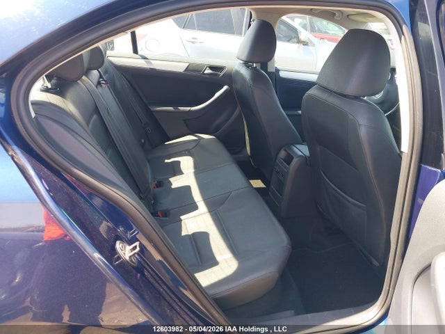 12603982 :رقم المزاد ، 3VWLL7AJXBM082658 vin ، 2011 Volkswagen Jetta Tdi مزاد بيع