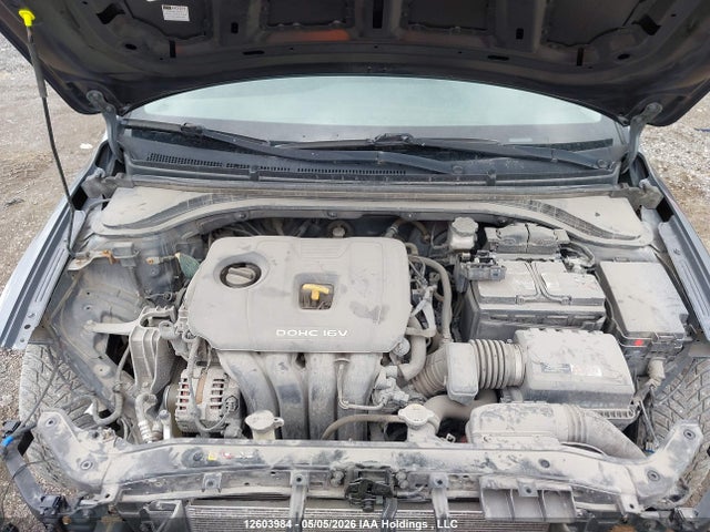 KMHD84LFXJU640403 Hyundai ELANTRA GL
