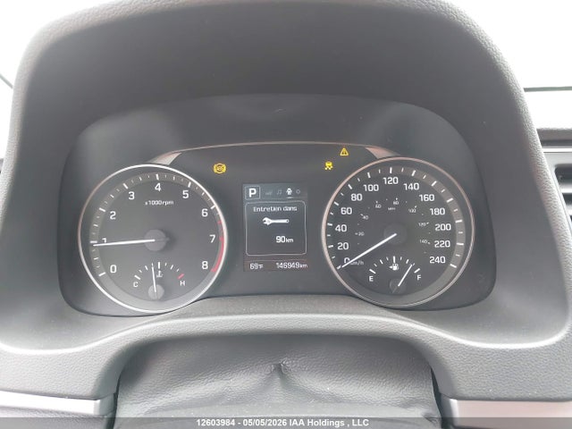 KMHD84LFXJU640403 Hyundai ELANTRA GL