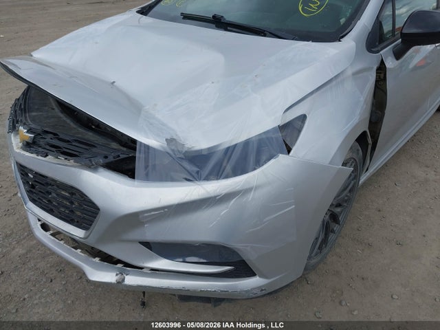 1G1BE5SM6J7236712 Chevrolet Cruze