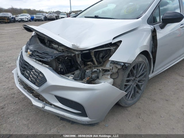 1G1BE5SM6J7236712 Chevrolet Cruze
