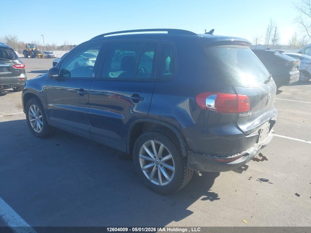 WVGNV7AXXHW507195 Volkswagen Tiguan Wolfsburg Edition