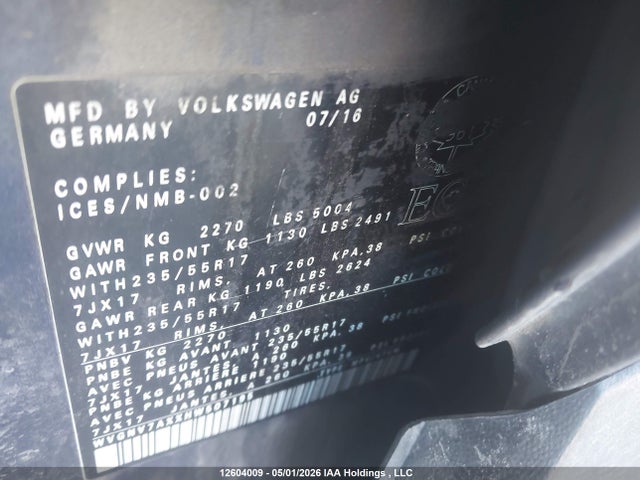 WVGNV7AXXHW507195 Volkswagen Tiguan Wolfsburg Edition