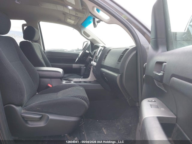 12604041 :رقم المزاد ، 5TFUY5F16BX168999 vin ، 2011 Toyota Tundra Double Cab Sr5 مزاد بيع