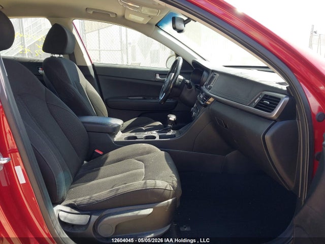 2017 Kia Optima Lx მანქანა იყიდება აუქციონზე, vin: 5XXGT4L31HG162040, აუქციონის ნომერი: 12604045