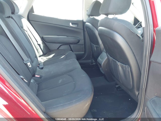 2017 Kia Optima Lx მანქანა იყიდება აუქციონზე, vin: 5XXGT4L31HG162040, აუქციონის ნომერი: 12604045