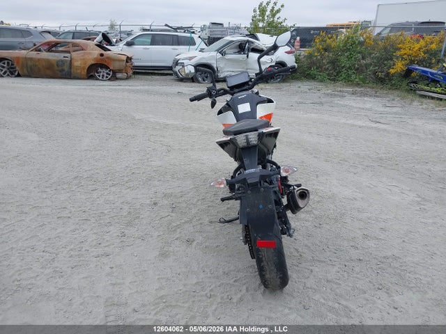 KTM 390 Duke 2022 MD2JPJ407NC252361 Image 6