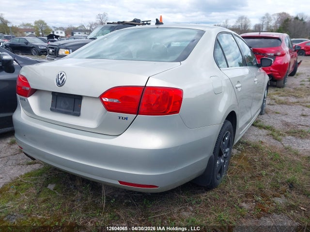 2011 Volkswagen Jetta Sedan მანქანა იყიდება აუქციონზე, vin: 3VWDL7AJ7BM045491, აუქციონის ნომერი: 12604065