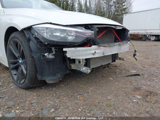 Продажа на аукционе авто 2015 Bmw 320i Xdrive, vin: WBA3C3G53FNT51744, номер лота: 12604078