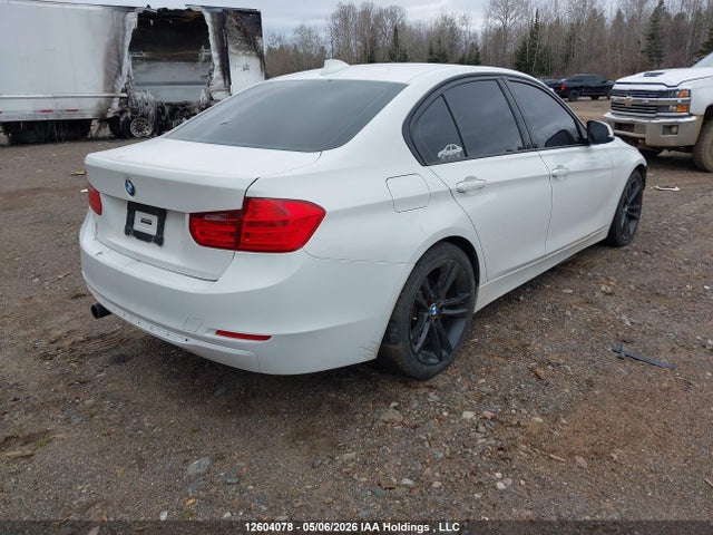 Продажа на аукционе авто 2015 Bmw 320i Xdrive, vin: WBA3C3G53FNT51744, номер лота: 12604078