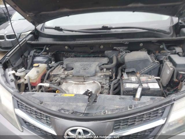 2015 Toyota Rav4 Limited მანქანა იყიდება აუქციონზე, vin: 2T3DFREV8FW334810, აუქციონის ნომერი: 12604087
