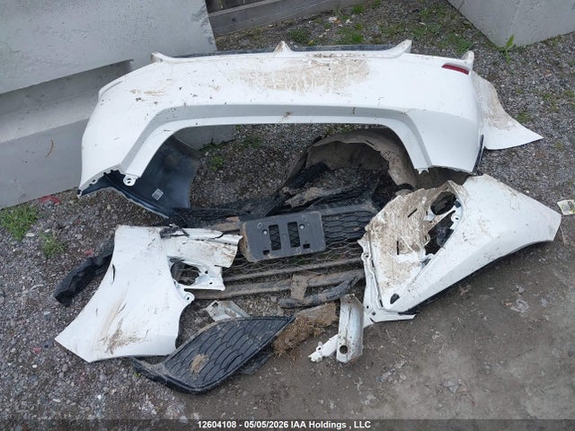 4T1G11BK4NU065817 Toyota CAMRY SE