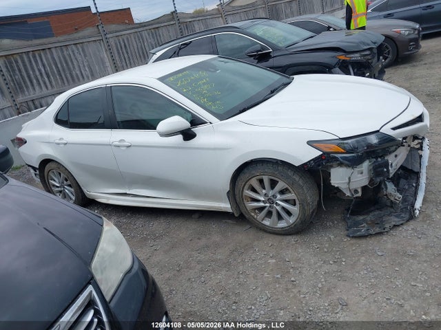 4T1G11BK4NU065817 Toyota CAMRY SE