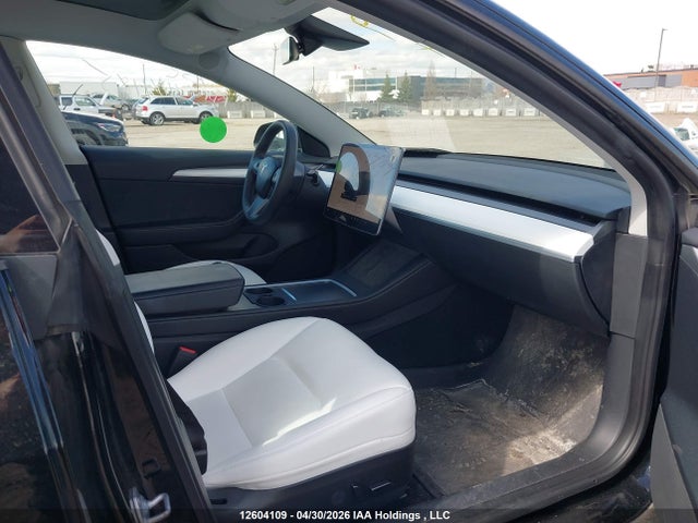 2023 Tesla Model 3 მანქანა იყიდება აუქციონზე, vin: 5YJ3E1EA4PF557804, აუქციონის ნომერი: 12604109