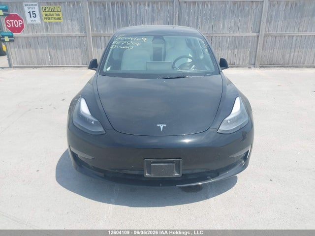 2023 Tesla Model 3 მანქანა იყიდება აუქციონზე, vin: 5YJ3E1EA4PF557804, აუქციონის ნომერი: 12604109