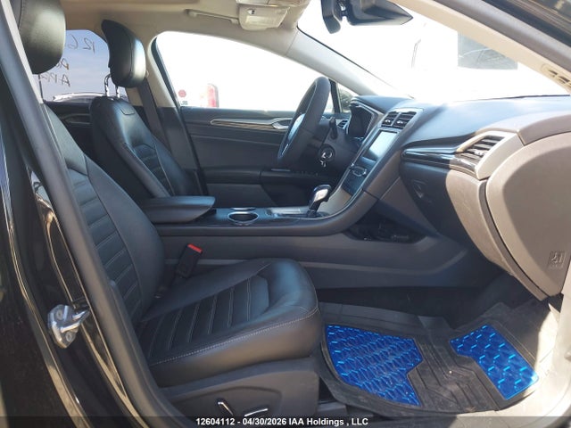 12604112 :رقم المزاد ، 3FA6P0HRXDR186702 vin ، 2013 Ford Fusion Se مزاد بيع