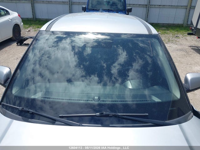 12604113 :رقم المزاد ، KMHRB8A3XLU045948 vin ، 2020 Hyundai Venue مزاد بيع