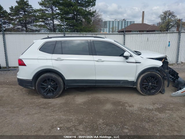 2023 Volkswagen Tiguan Comfortline მანქანა იყიდება აუქციონზე, vin: 3VVMB7AX6PM077187, აუქციონის ნომერი: 12604116