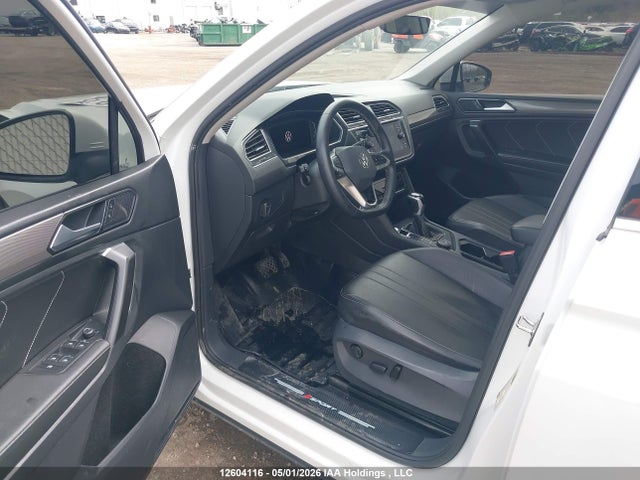 2023 Volkswagen Tiguan Comfortline მანქანა იყიდება აუქციონზე, vin: 3VVMB7AX6PM077187, აუქციონის ნომერი: 12604116