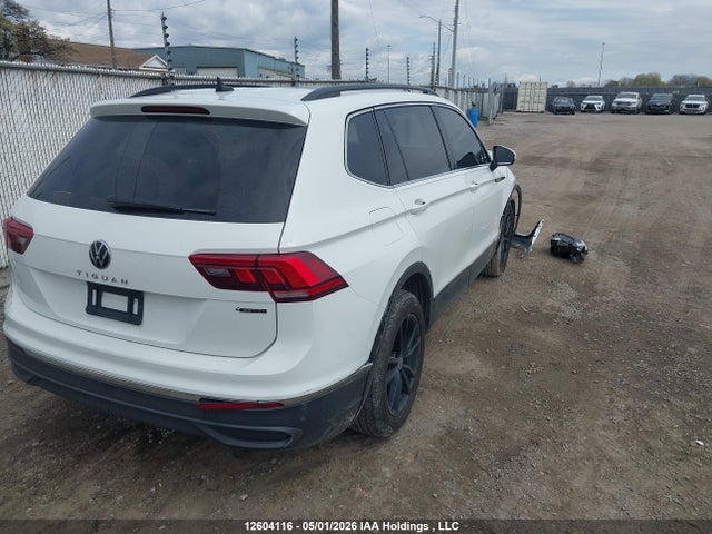2023 Volkswagen Tiguan Comfortline მანქანა იყიდება აუქციონზე, vin: 3VVMB7AX6PM077187, აუქციონის ნომერი: 12604116