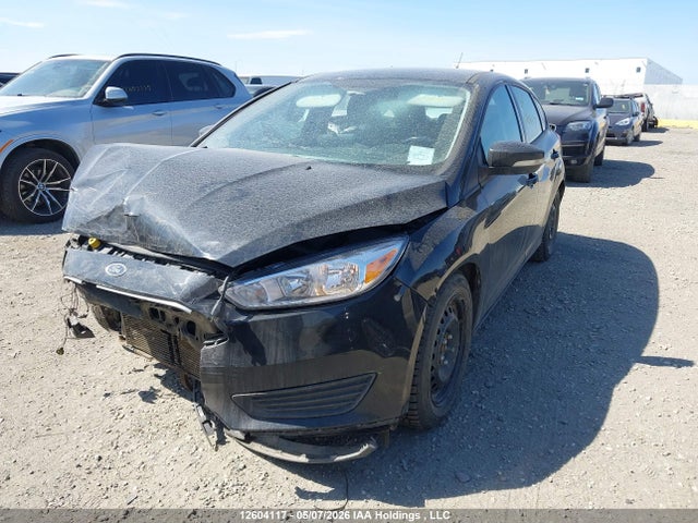 Ford FOCUS SE 2015 1FADP3K26FL284678 Image 2