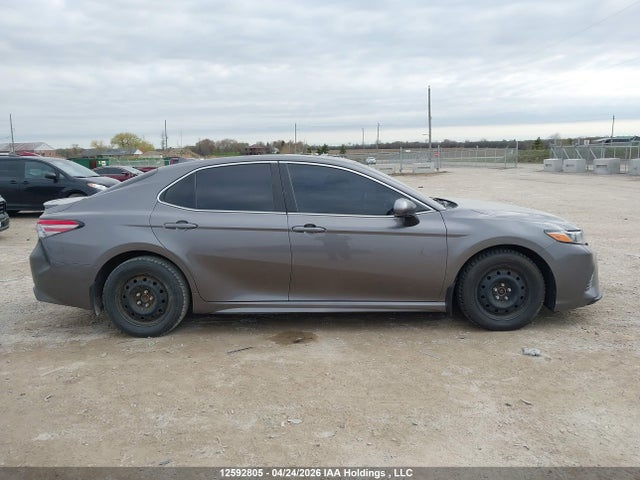 4T1B11HKXJU122954 Toyota CAMRY SE
