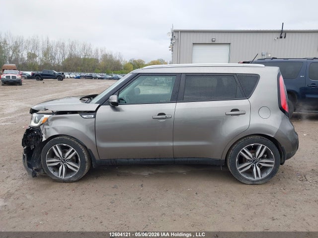 12604121 :رقم المزاد ، KNDJP3A51K7696356 vin ، 2019 Kia Soul + مزاد بيع