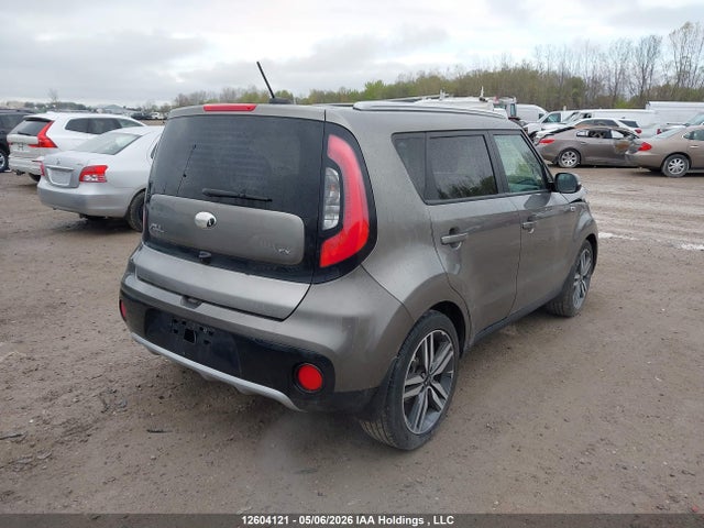 12604121 :رقم المزاد ، KNDJP3A51K7696356 vin ، 2019 Kia Soul + مزاد بيع