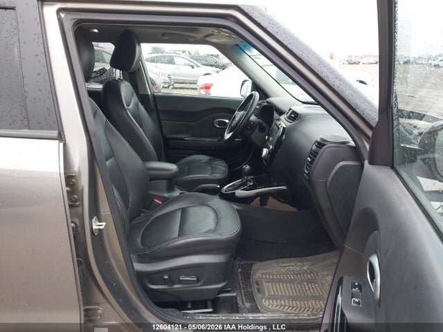 12604121 :رقم المزاد ، KNDJP3A51K7696356 vin ، 2019 Kia Soul + مزاد بيع