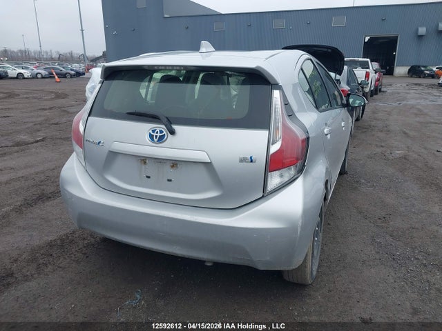 JTDKDTB35G1127336 Toyota Prius C Technology