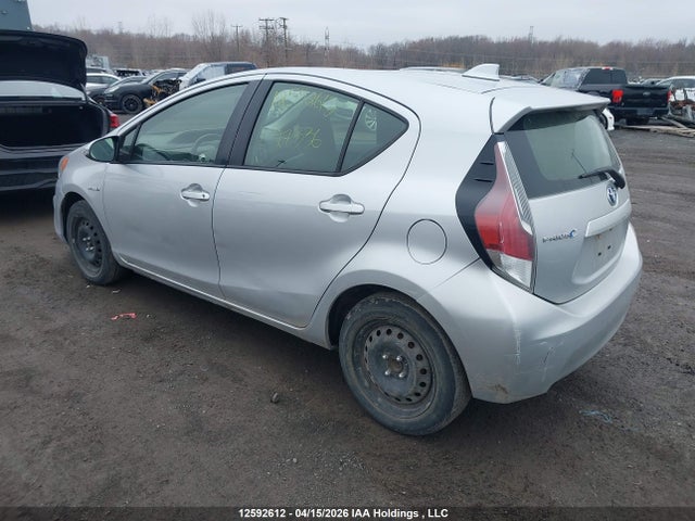 JTDKDTB35G1127336 Toyota Prius C Technology