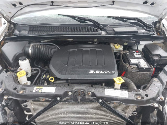 2C4RDGBG7FR640932 Dodge Grand Caravan Se/sxt