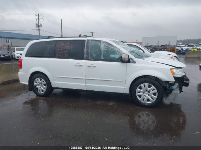 2C4RDGBG7FR640932 Dodge Grand Caravan Se/sxt