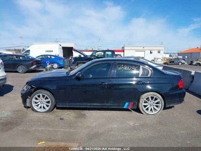 12590236 :رقم المزاد ، WBAPK7C53AA460884 vin ، 2010 Bmw 328i Xdrive مزاد بيع