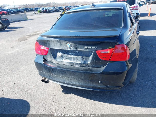 12590236 :رقم المزاد ، WBAPK7C53AA460884 vin ، 2010 Bmw 328i Xdrive مزاد بيع