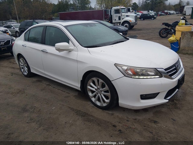 12604140 :رقم المزاد ، 1HGCR2F9XFA809370 vin ، 2015 Honda Accord Touring مزاد بيع