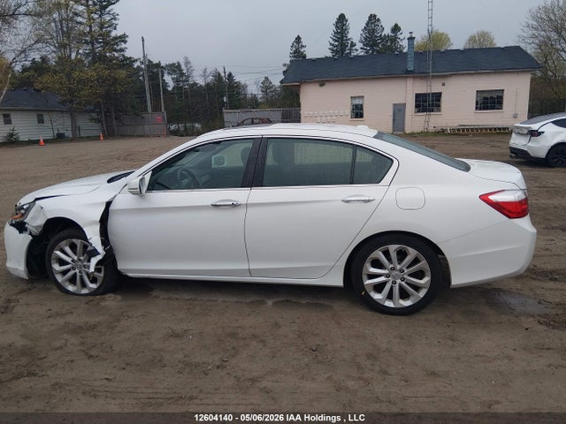Продаж на аукціоні авто 2015 Honda Accord Touring, vin: 1HGCR2F9XFA809370, номер лоту: 12604140