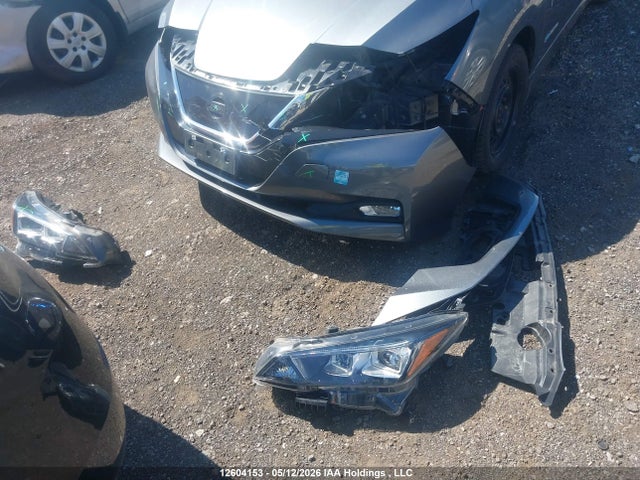 2018 Nissan Leaf S/sv/sl მანქანა იყიდება აუქციონზე, vin: 1N4AZ1CPXJC311322, აუქციონის ნომერი: 12604153