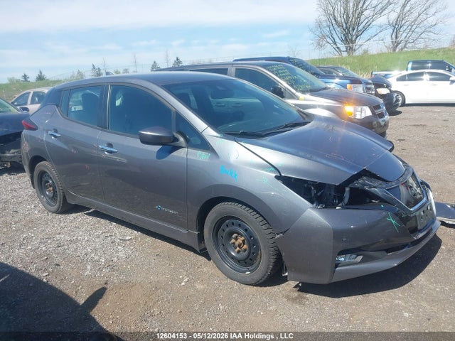 2018 Nissan Leaf S/sv/sl მანქანა იყიდება აუქციონზე, vin: 1N4AZ1CPXJC311322, აუქციონის ნომერი: 12604153